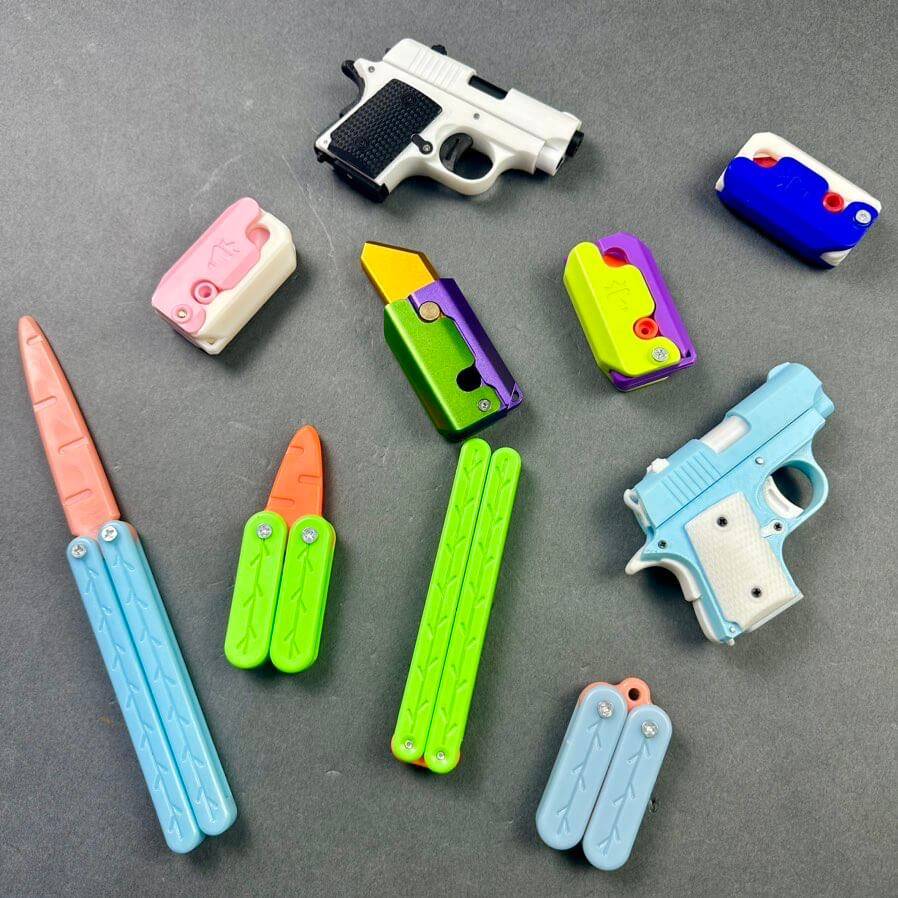 3D Printed Baby Mini M1911 Gravity Cub Jumping Small Knife Fidgets - TOP BOOST TOYS