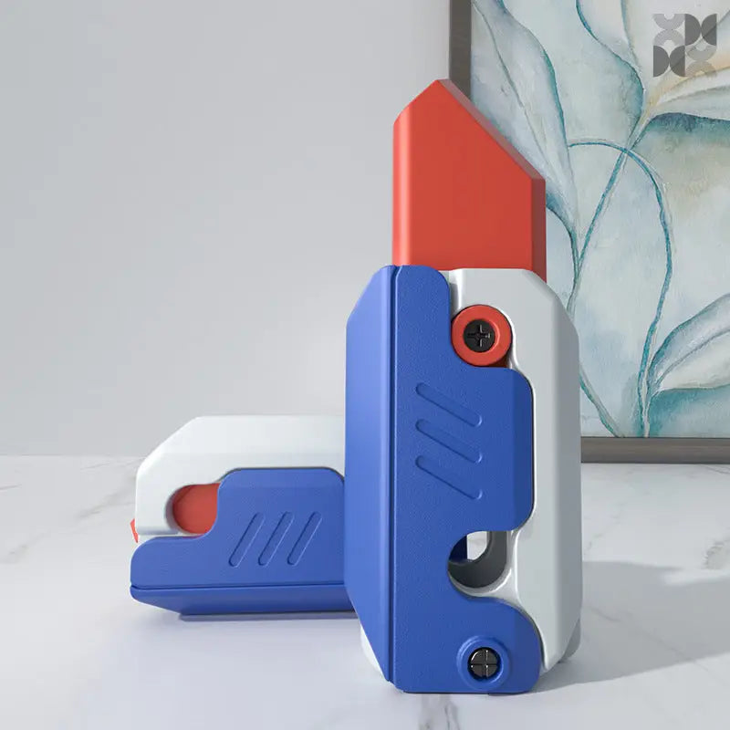 3D Printed Baby Mini M1911 Gravity Cub Jumping Small Fidgets - Blue white knife