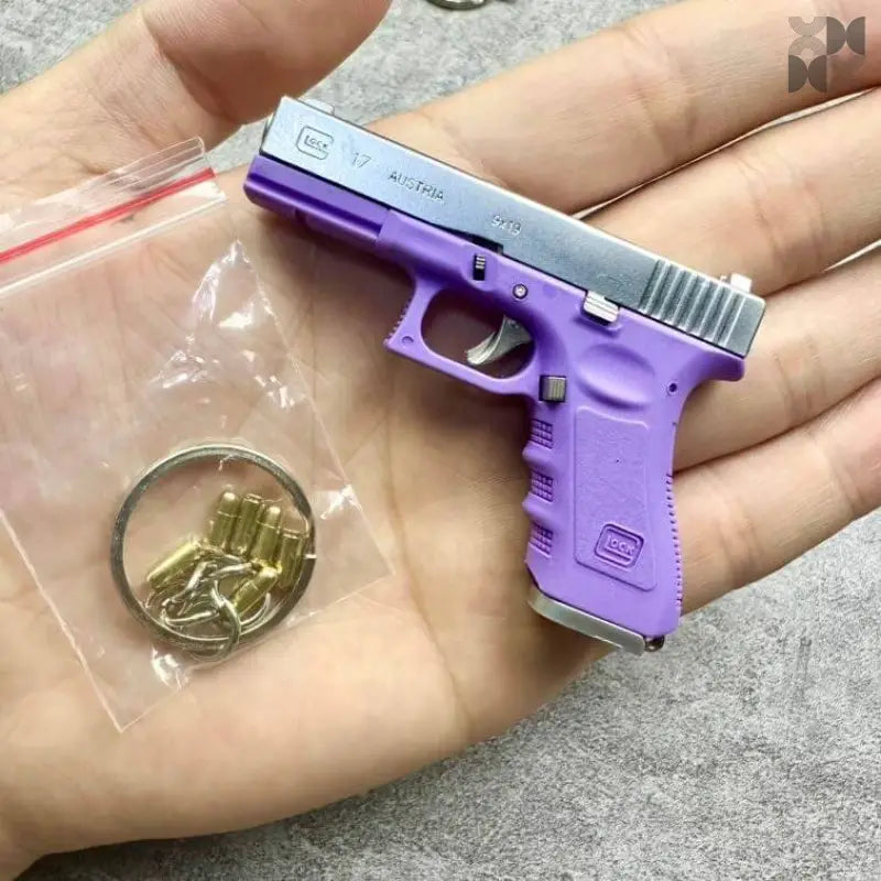 New 1:3 Glock 17 Metal Model Detachable Keychain - TOP BOOST TOYS
